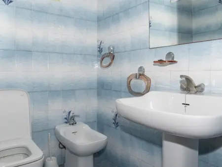 Appartement moderne, 2 chambres, front de mer, piscine et Wi-Fi, Cullera - Photo 22