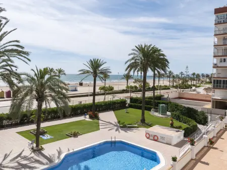 Charmant appartement 3 chambres en bord de mer avec piscine et WiFi à Cullera - Photo 2