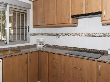 Appartement familial en bord de mer avec piscine et parking - Photo 12