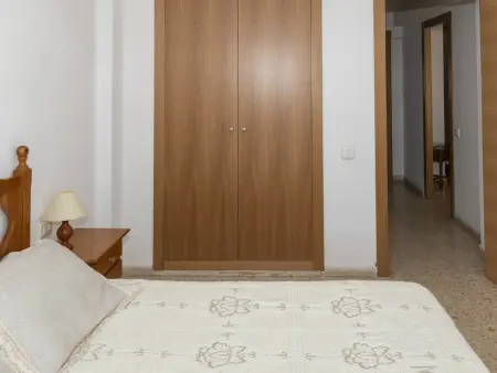 Appartement familial en bord de mer avec piscine et parking - Photo 18