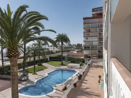 Appartement familial en bord de mer avec piscine et parking - Photo 28