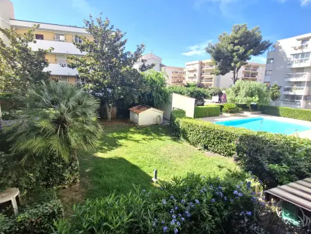 Appartement 2 pièces avec parking à Sainte-Maxime - Photo 2