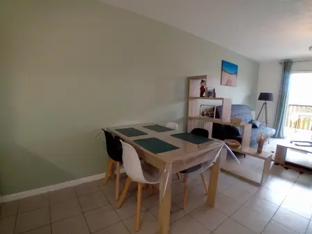 Appartement charmant proche plage avec terrasse et parking - Photo 10