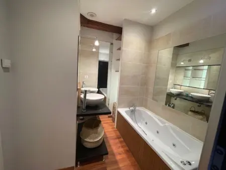 Appartement moderne au centre d'Épinal, 2-4 pers - Photo 1