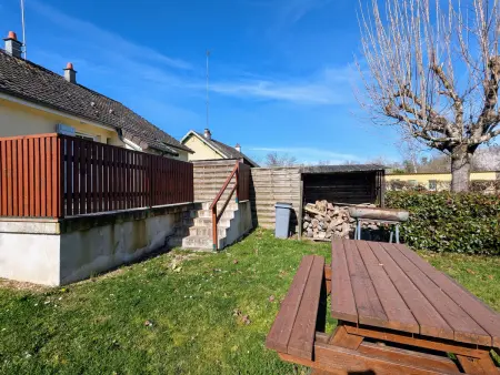 Gîte au Bord de la Creuse avec Jardin Privé, Gite 6 personnes à Ceaulmont - Photo 3
