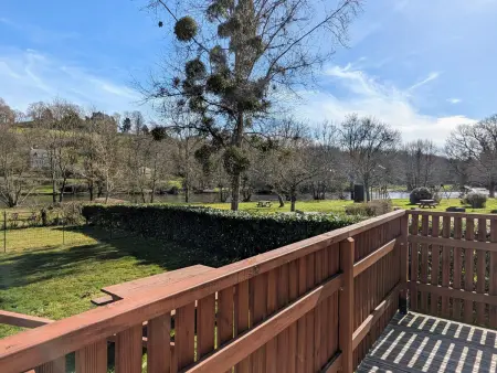 Gîte au Bord de la Creuse avec Jardin Privé, Gite 6 personnes à Ceaulmont - Photo 4