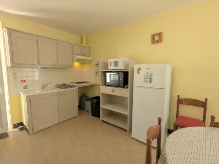 Gîte au Bord de la Creuse avec Jardin Privé, Gite 6 personnes à Ceaulmont - Photo 6