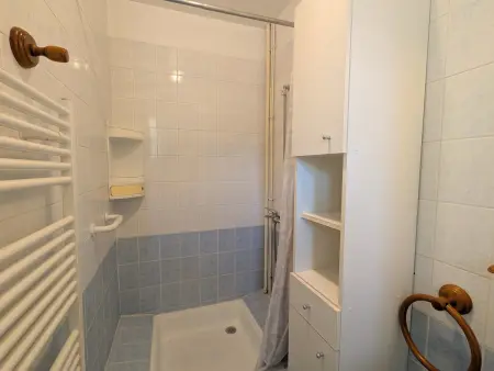 Gîte au Bord de la Creuse avec Jardin Privé, Gite 6 personnes à Ceaulmont - Photo 13