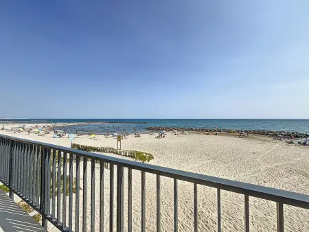 Confortable T3 sur plage avec WiFi et parking privé - Photo 3
