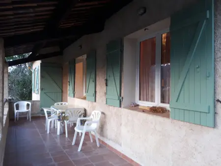 Villa provençale avec jardin et parking pour 4 personnes près du centre de Riez - Photo 2