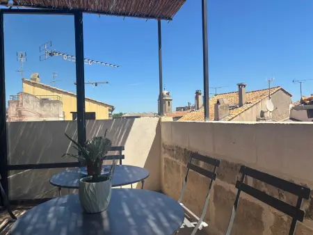 ARLES: Duplex Chic Centre - Clim & Vue Imprenable - Photo 3