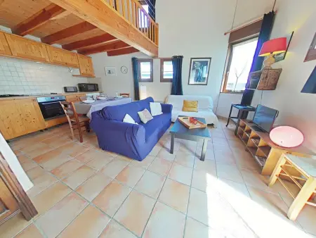 Studio Mezzanine Confortable à 200m de la Plage - Photo 1