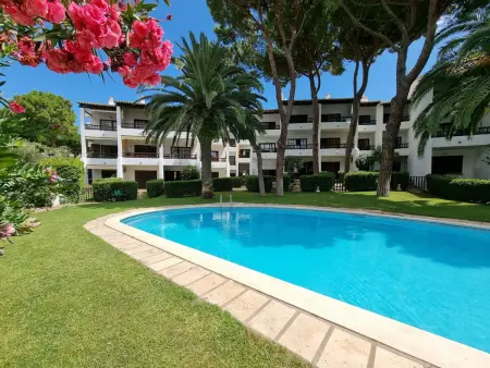 Studio à L'Escala à 300m de la plage, vue piscine commune - Photo 1
