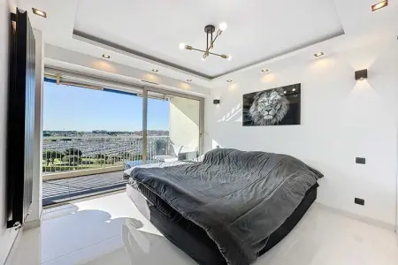 SA-628-ROYALE, Appartement moderne - AC-1BR- 4P - Mandelieu - Photo 6