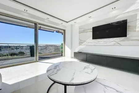 SA-628-ROYALE, Appartement moderne - AC-1BR- 4P - Mandelieu - Photo 7