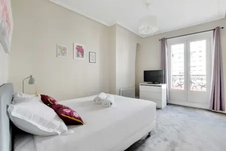 SS-1-RONDONNEAUX, Appartement lumineux - 2BR-4P - Belleville - Photo 9