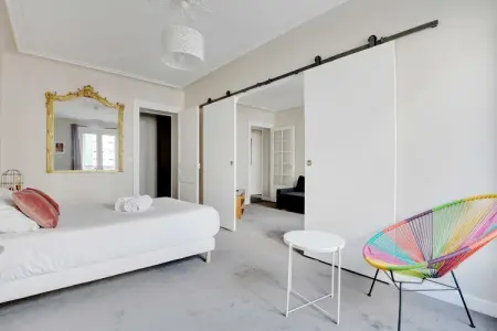 SS-1-RONDONNEAUX, Appartement lumineux - 2BR-4P - Belleville - Photo 10