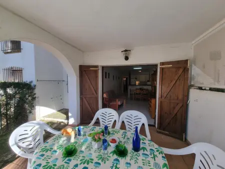 Appartement à L'Escala avec piscine et parking, à 600m de la plage - Photo 2