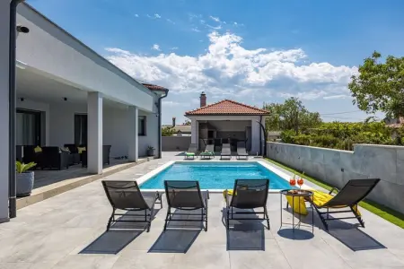 Villa Speranza with Private Illuminated Pool, Villa avec piscine privée éclairée - Photo 5