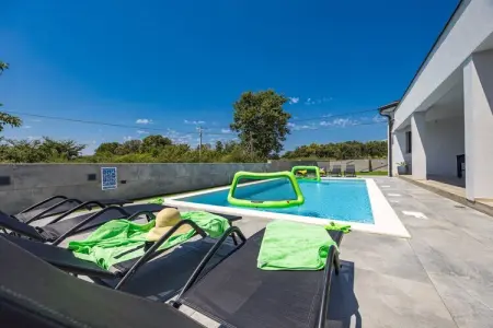 Villa Speranza with Private Illuminated Pool, Villa avec piscine privée éclairée - Photo 11