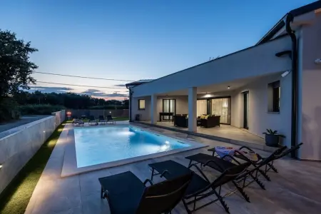 Villa Speranza with Private Illuminated Pool, Villa avec piscine privée éclairée - Photo 12