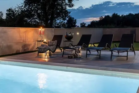 Villa Speranza with Private Illuminated Pool, Villa avec piscine privée éclairée - Photo 17
