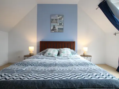 Maison indépendante à Saint-Germain-sur-Ay avec jardin privé - Photo 2