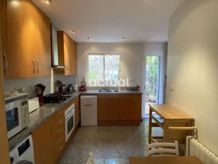 Maison 3 chambres avec piscine, WiFi et garage à S'Agaró - Photo 4