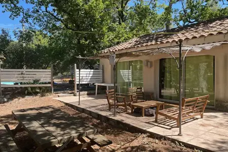Maison confortable à Velleron de 50 m² avec piscine - Photo 9