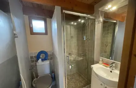 Maison confortable à Velleron de 50 m² avec piscine - Photo 12