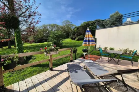 Joli rez-de-jardin avec terrasse sud plage 800 m, Appartement à Erquy proche plages - Photo 9
