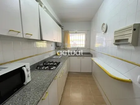 Appartement rez-de-chaussée S'Agaró avec jardin, piscine, WiFi, parking et climatisation - Photo 10