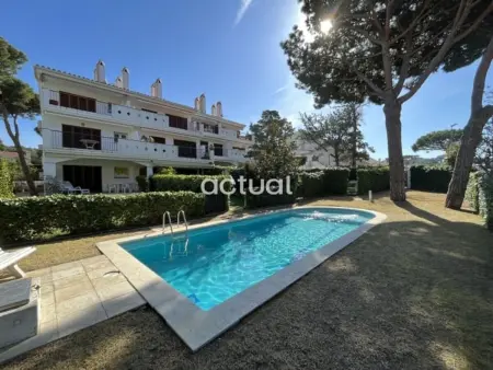 Appartement rez-de-chaussée S'Agaró avec jardin, piscine, WiFi, parking et climatisation - Photo 24