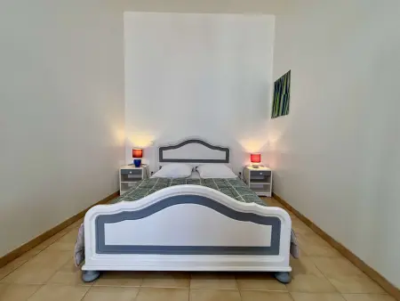 Maison rénovée 3 pièces, cour commune à Saint Pierre d'Oléron - Photo 6