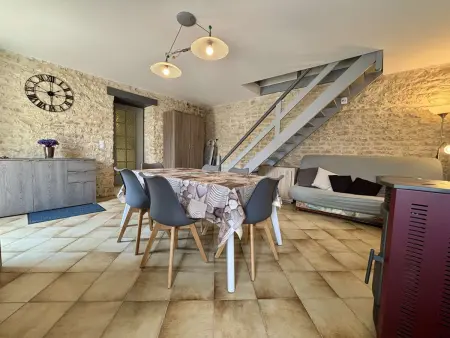 Maison rénovée 3 pièces, cour commune à Saint Pierre d'Oléron - Photo 8