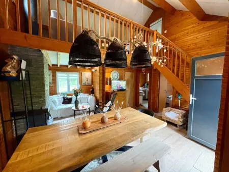 Chalet convivial avec vue sur la rivière - 62 m² - Photo 1
