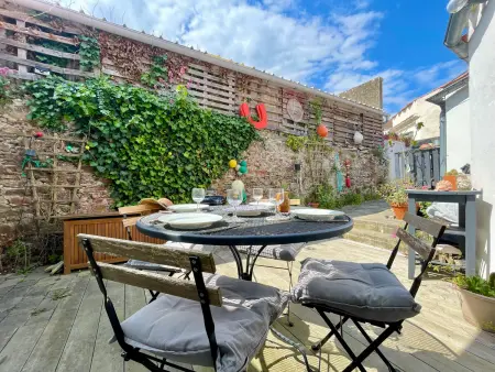 Maison rénovée, loft artiste, Brem Sur Mer, 3 pers, WIFI - Photo 1