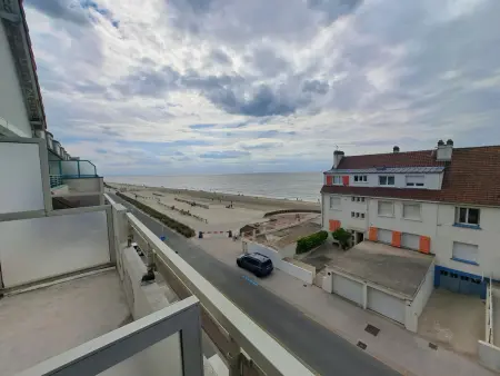 Appartement Rénové 4 Pers. Vue Mer à Fort-Mahon avec Parking - Photo 6