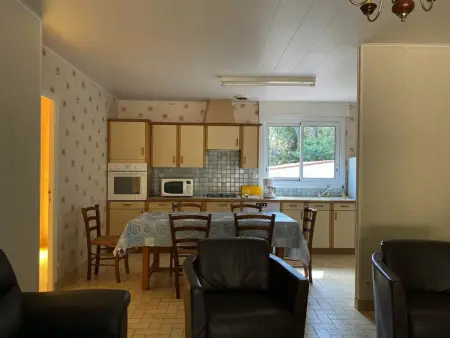 Maison Individuelle à Jard-sur-Mer avec Terrasse et Jardin - Photo 3