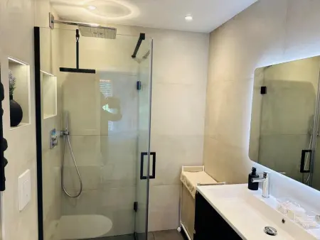 Myrtales, Appartement de luxe au rdc avec piscine commune - Photo 19