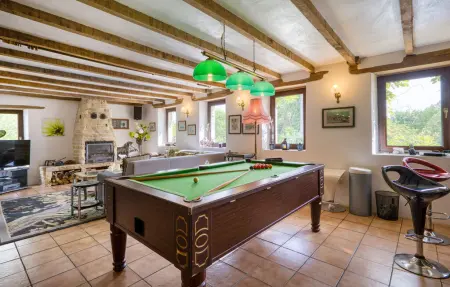 Charmante Maison avec piscine, Maison 11 personnes à Lizant - Photo 4