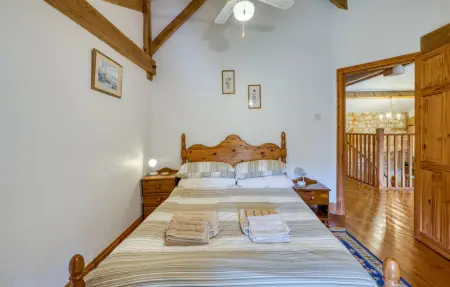 Charmante Maison avec piscine, Maison 11 personnes à Lizant - Photo 29