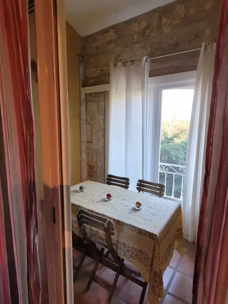 Appartement spacieux à Arles avec piscine et jardin partagé - Photo 3