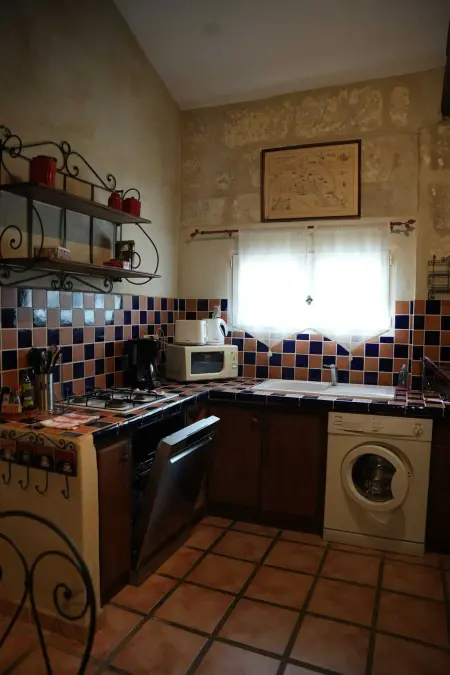 Appartement spacieux à Arles avec piscine et jardin partagé - Photo 22