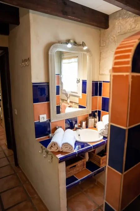 Appartement spacieux à Arles avec piscine et jardin partagé - Photo 24
