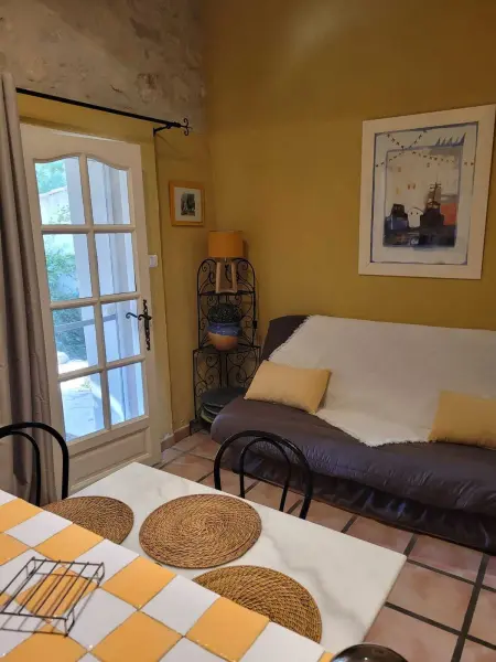 Appartement familial à Arles avec jardin et piscine - Photo 5