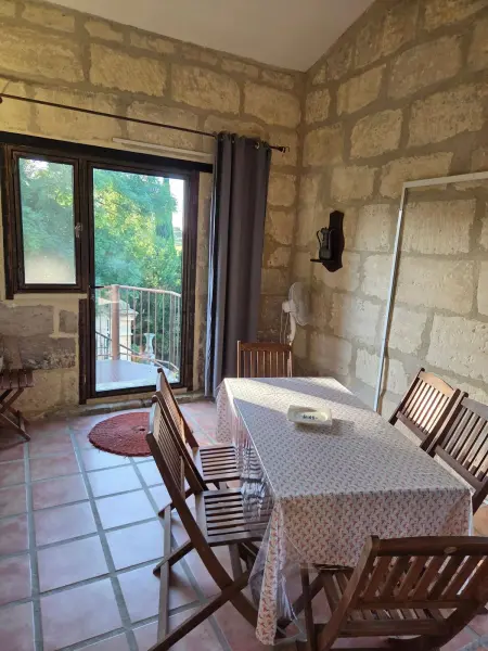 Appartement spacieux à Arles avec piscine et jardin partagé - Photo 17