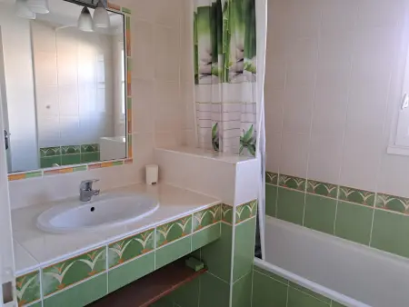 Maison charmante pour 6 personnes, résidence calme avec piscine privée - Photo 3