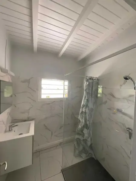 Appartement confortable à Morne-à-l'Eau - 54 m² avec balcon - Photo 6