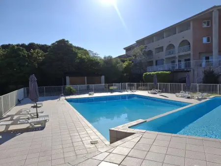Studio cosy à St-Florent avec terrasse privative - Photo 14